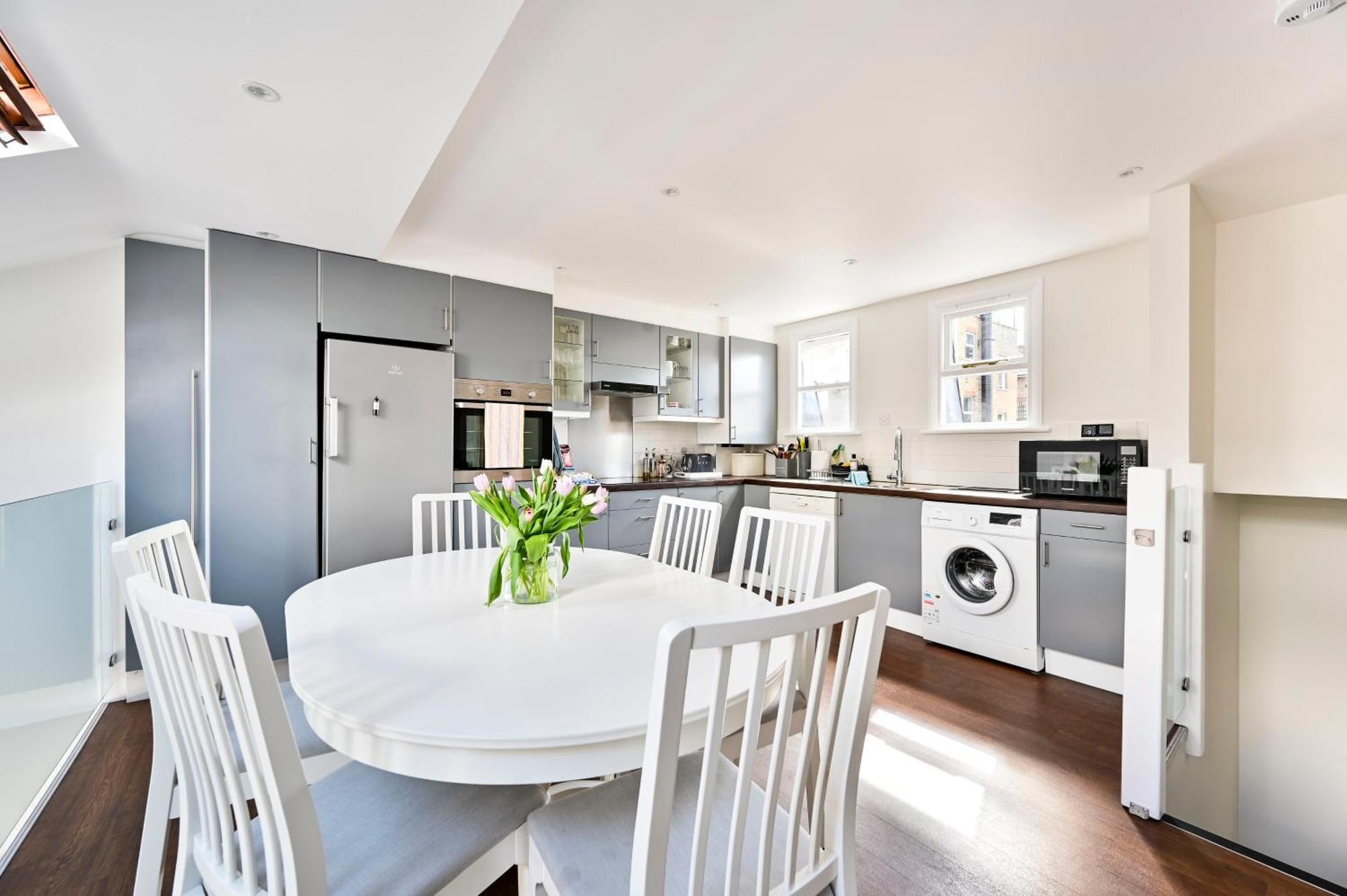 New Chic 3-Bed Flat In Clapham Apartment Londra Exterior foto